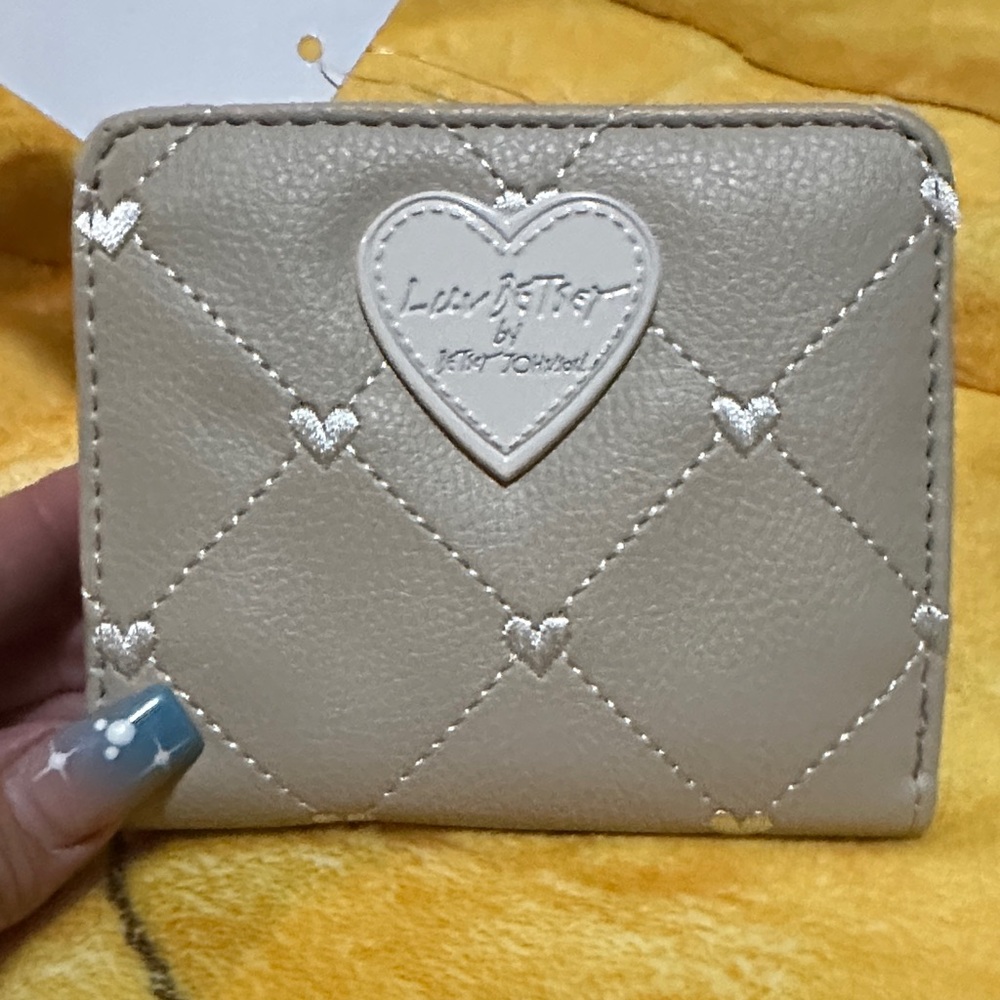 Beige Quilted Women's Wallet